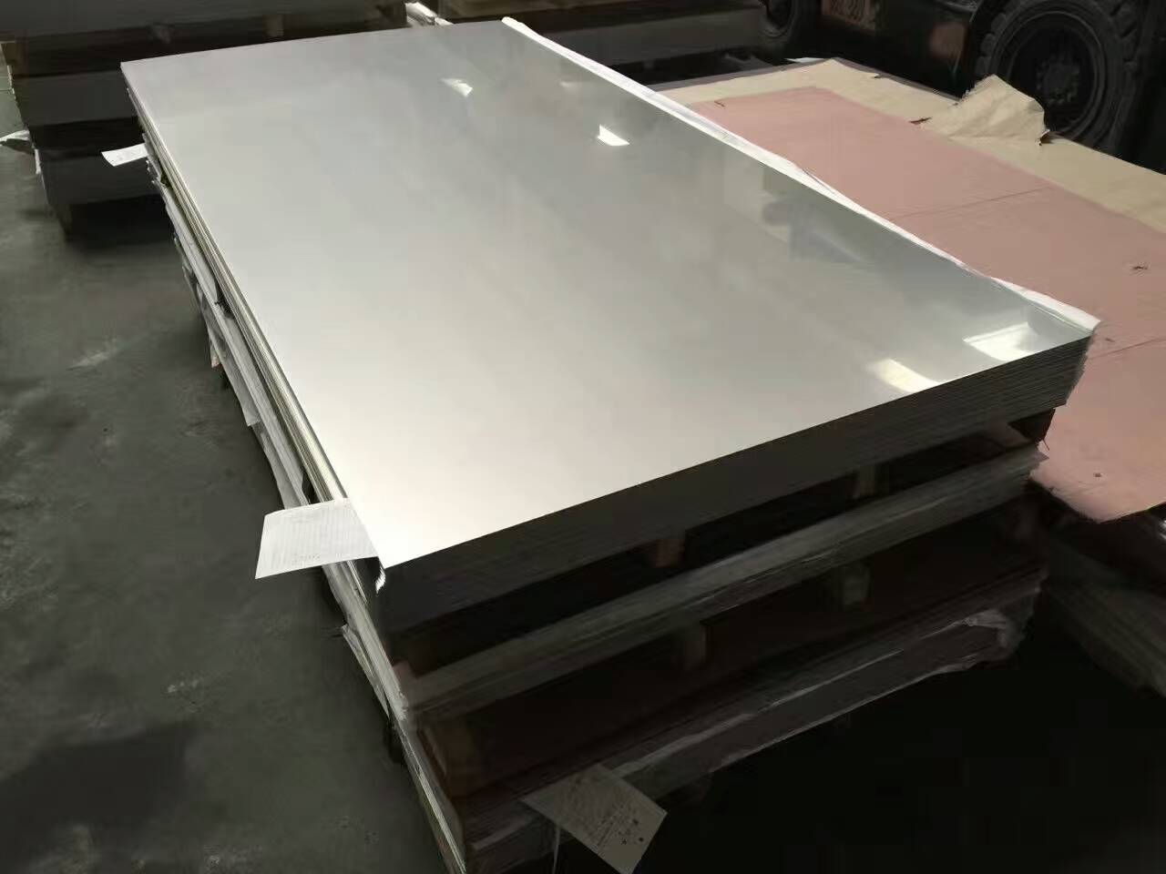 2205不銹鋼管執行標準、歐盟標準、日標、德標、美標、